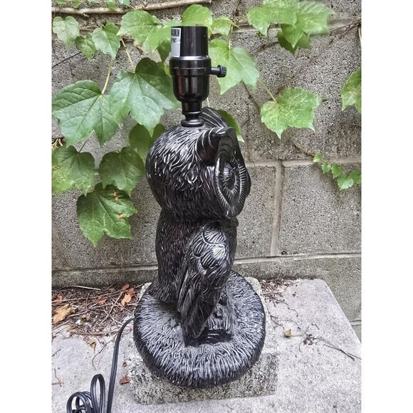 Black Owl Resin Table Lamp 14" Tall 7.5" Diameter Base - Picture 4 of 6